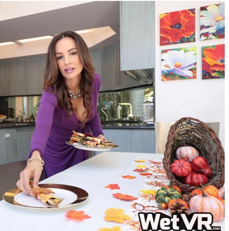 Lisa to Make VR Debut in Thanksgiving for WetVR |