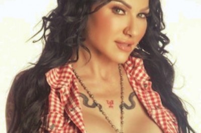 Jenevieve Hexxx Shows Off Her Ink & More in Axel Braun’s Inked 4