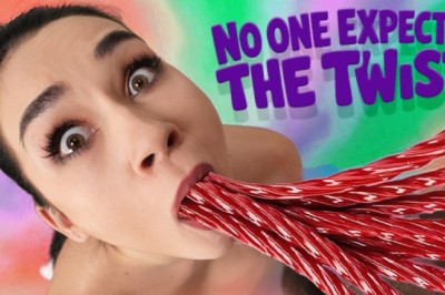 Delilah Dagger Gives BJ Masterclass on Nookies
